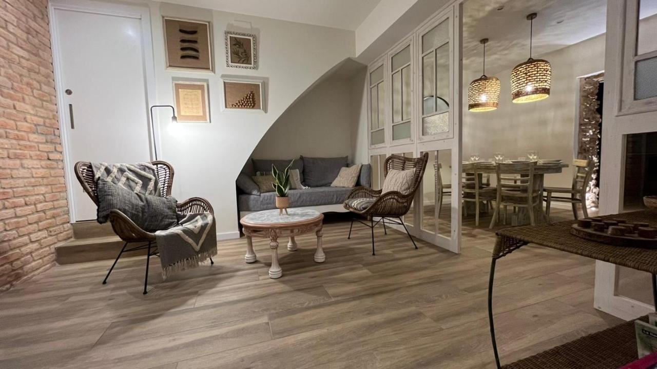 Arrels Apartaments L'Ampolla Ngoại thất bức ảnh